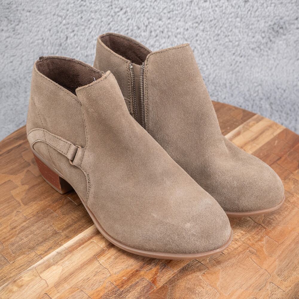Diba True Womens Casp Ian Boot Beige‎ Suede 6 M